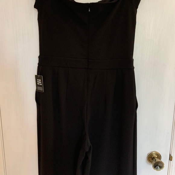 Express Jumpsuit/Pantsuit - Picture 15 of 16